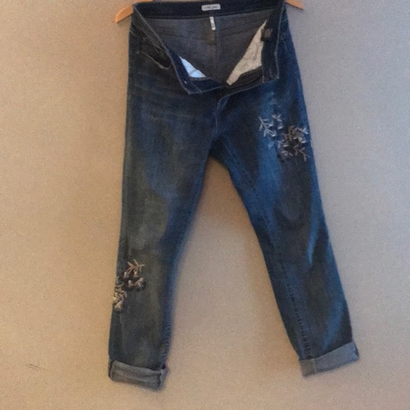 Tribal jeans, like new - Picture 2 of 8